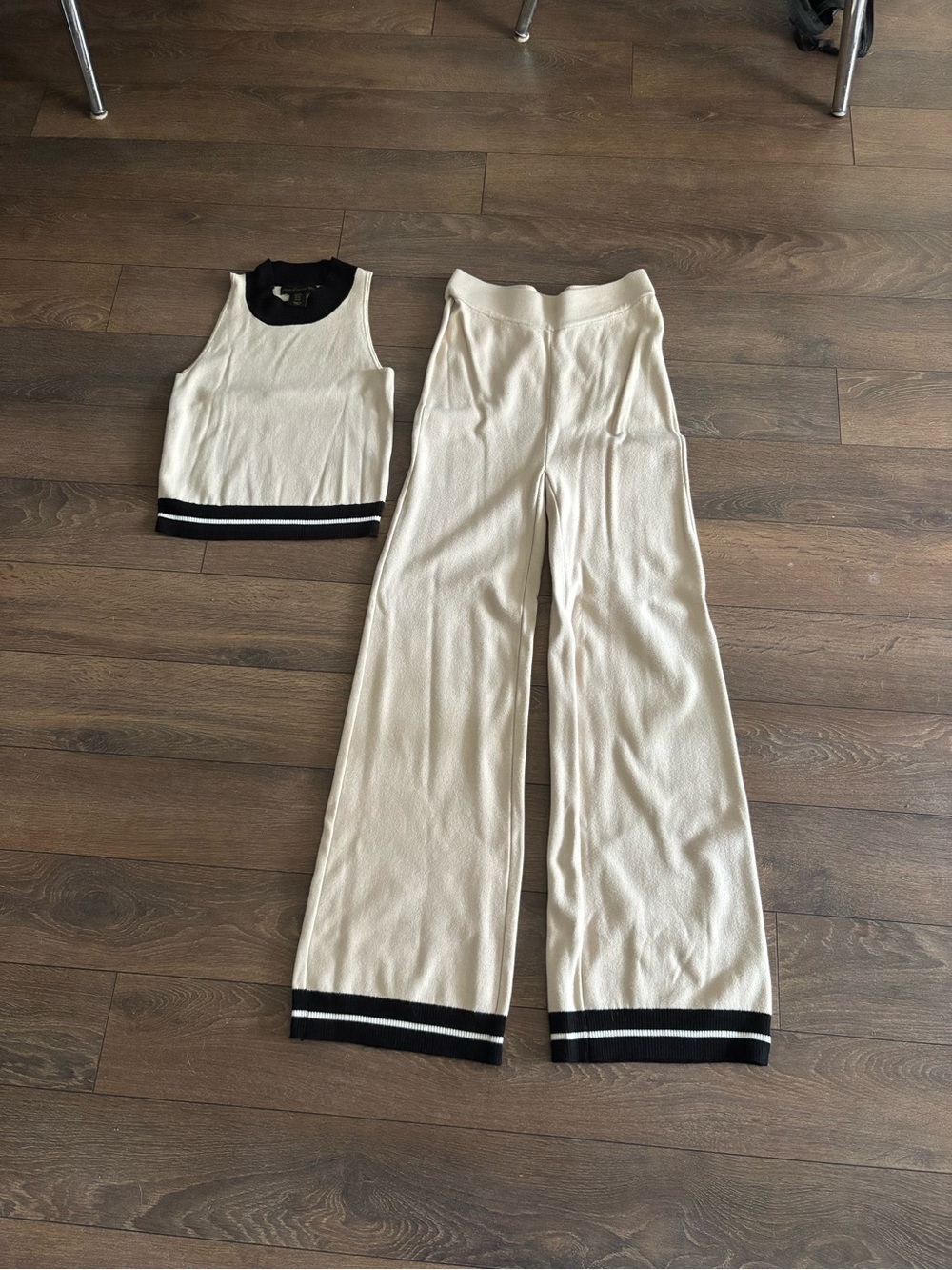 House of Harlow 1960 Cream Wide-Leg Set - Knit Top and Matching Pants